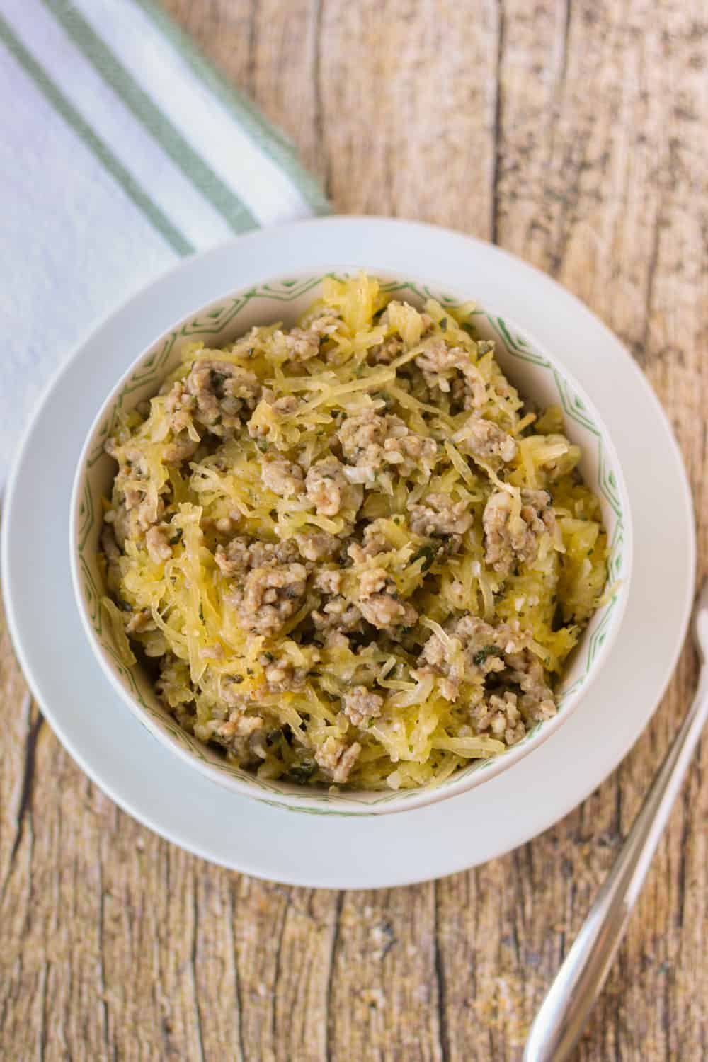 Easy Sausage Spaghetti Squash {Low-Carb} | 365 Days of Baking