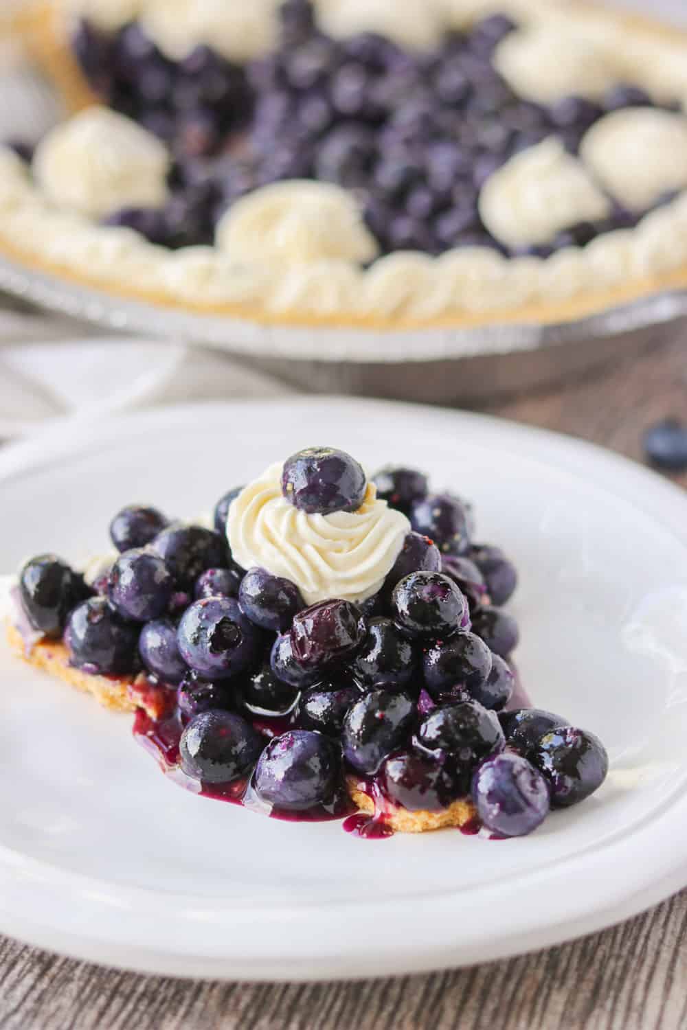 Easy No-Bake Blueberry Pie | 365 Days of Baking and More