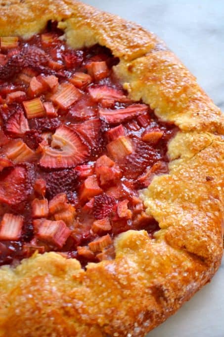 Strawberry Rhubarb Galette - an easy and delicious dessert!