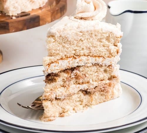 Cinnamon Roll Layer Cake | The Cake Blog