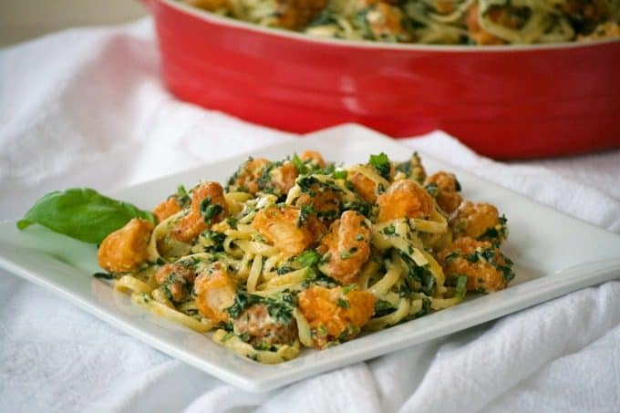 Buffalo Chicken Spinach Alfredo - 365 Days of Baking and More