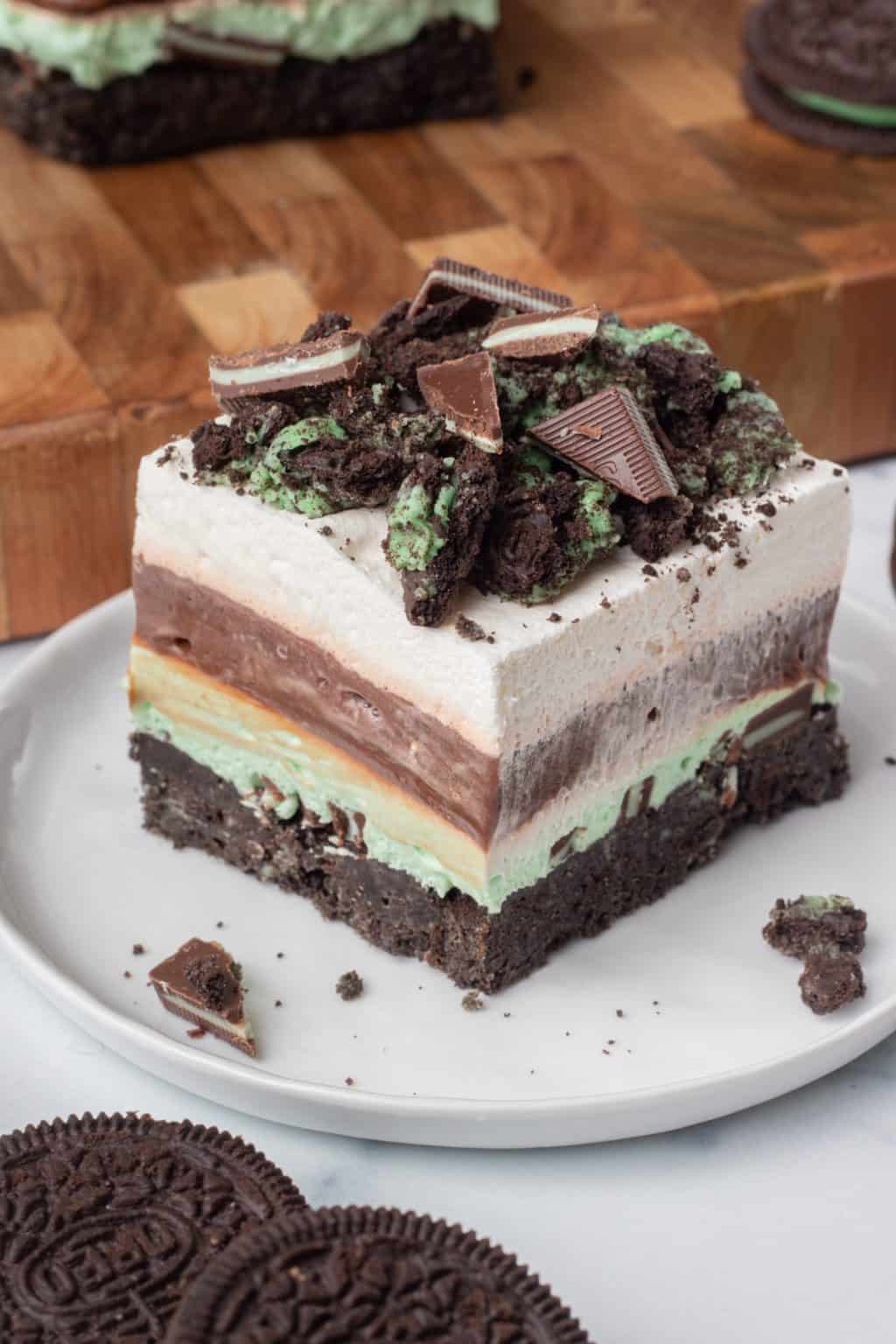 Chocolate Mint Dream Bars {Lush Dessert } | 365 Days of Baking