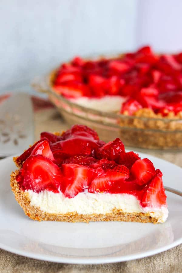 Strawberry Pretzel Pie - 365 Days of Baking