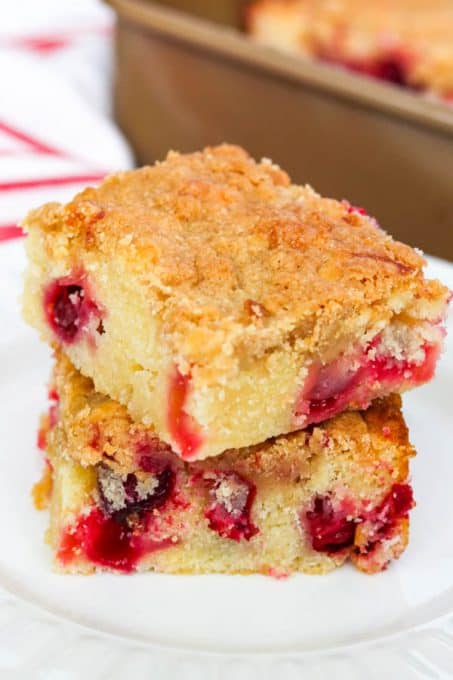 Easy Cranberry Coffee Cake | 365 Days of Baking and More