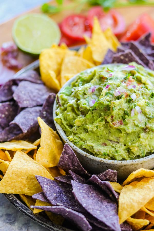 Homemade Easy Guacamole Recipe | 365 Days of Baking and More
