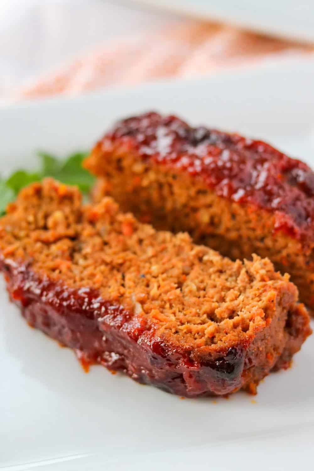 Easy Meatloaf Recipe { A Family Favorite!} | 365 Days of Baking and More