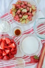 Easy Skillet Strawberry Rhubarb Crisp | 365 Days Of Baking And More