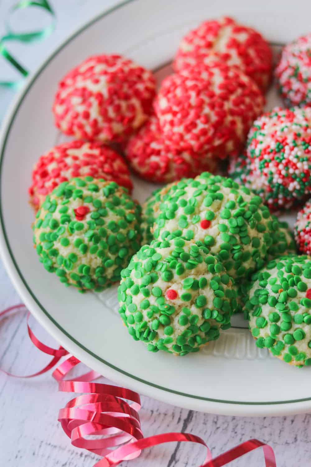 Traditional Christmas Cookies – Deliciously Sprinkled