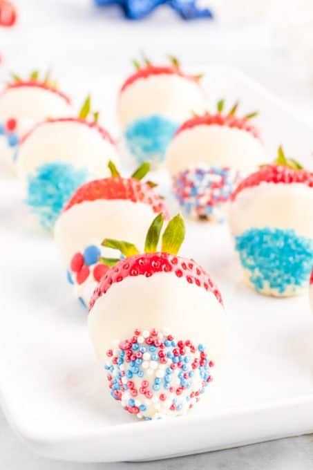 July 4th Inspired White Chocolate Dipped Strawberries - Savings