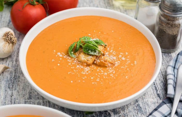 Instant Pot Tomato Basil Soup