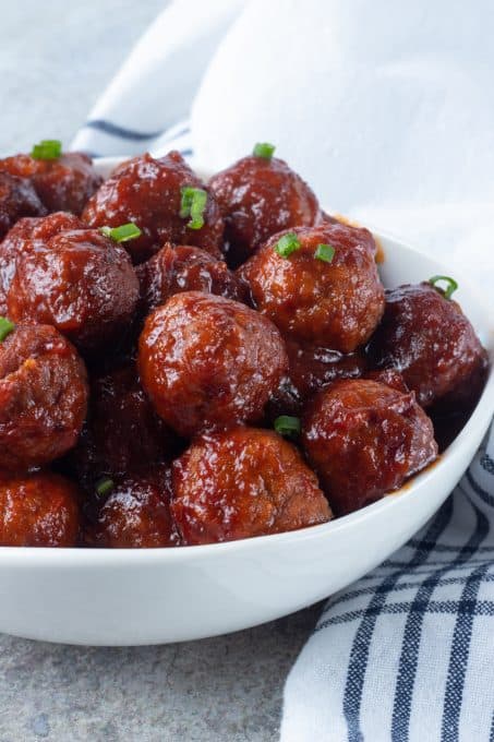 Crockpot Cranberry Meatballs | 365 Days of Baking and More