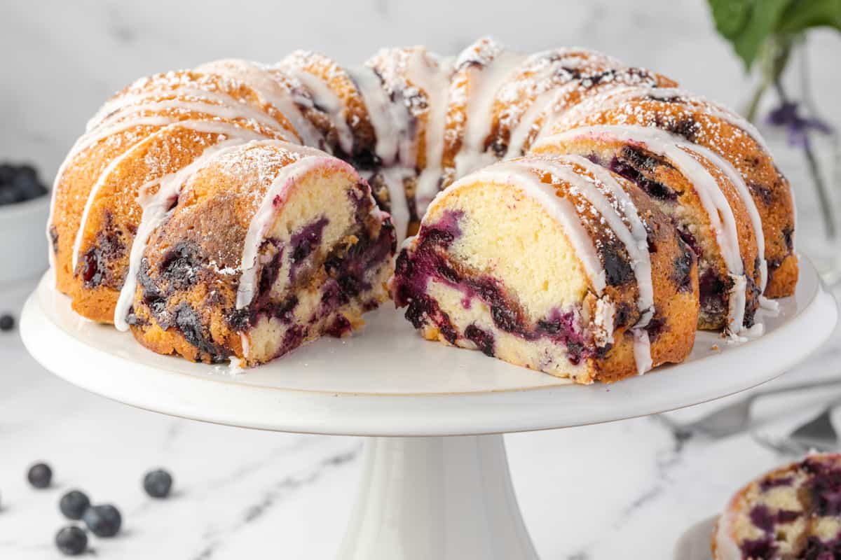 Blueberry Coffee Cake with Sour Cream - My Food and Family