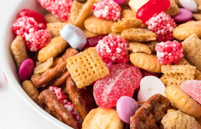 Valentine Snack Mix