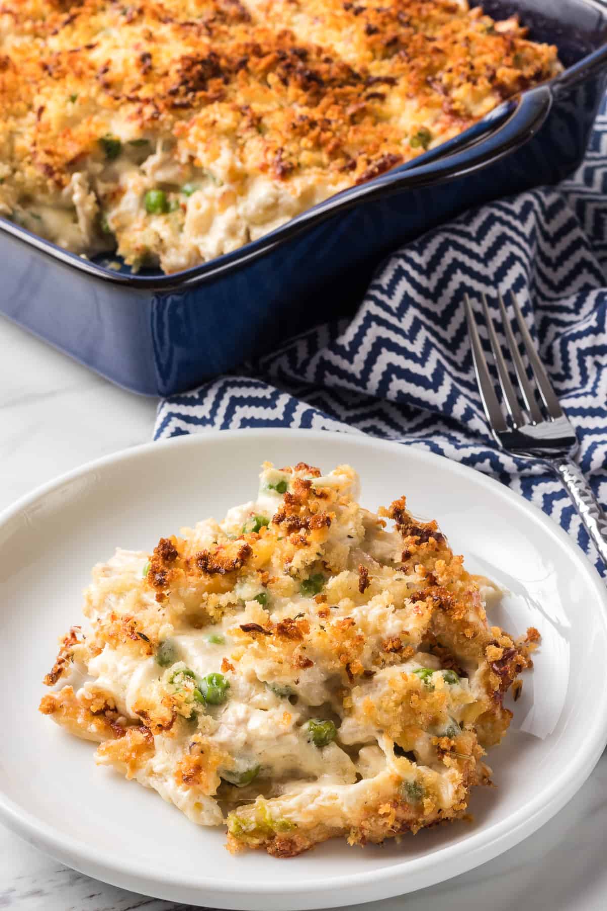 Easy Chicken Alfredo Casserole 