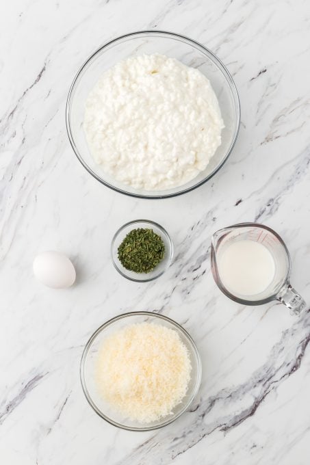 Ingredients for a Lasagna Recipe with Cottage Cheese