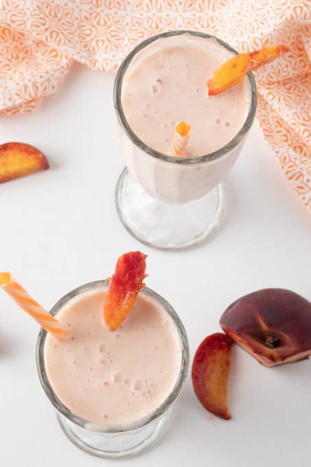 Peaches, lemonade, lemon and vanilla make up this easy milkshake.