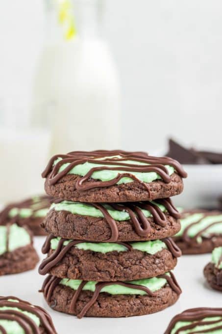 Mint Buttercream on chocolate cookies.