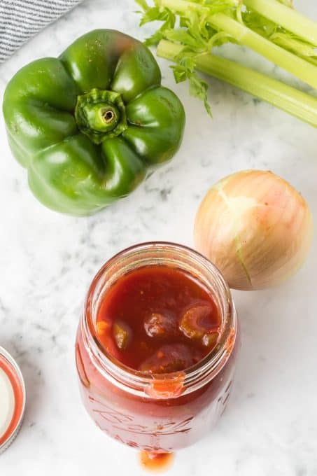 A barbecue sauce easily made at home.