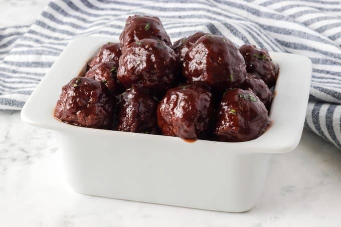 3-Ingredient Grape Jelly Meatballs