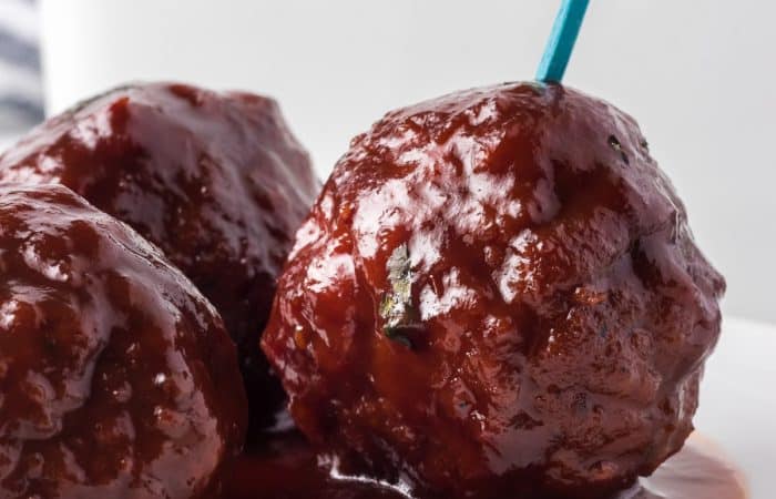 3-Ingredient Grape Jelly Meatballs