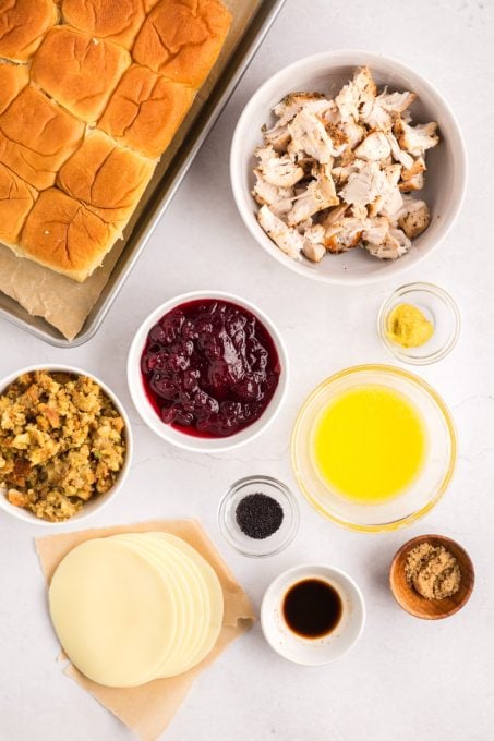 Ingredients for Turkey Sliders with Cranberry Sauce.