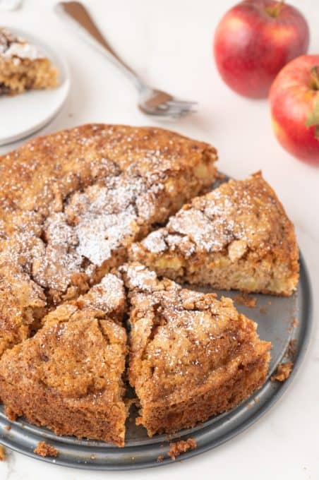 Sliced cake made of apples.