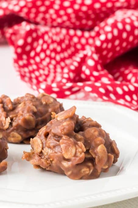 No bake peanut butter chocolate cookies.