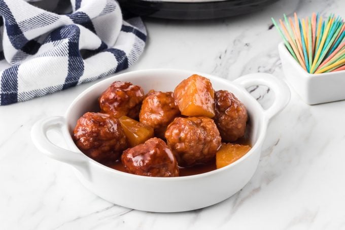 Slow Cooker Sweet and Sour Meatballs