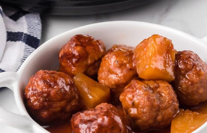 Slow Cooker Sweet and Sour Meatballs